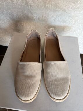 ABEO Beige Canvas Slip-On Shoes